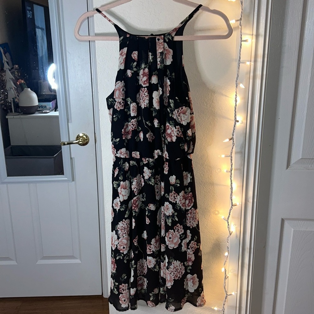 Super Cute Flower Print Black Dress. Blue Rain Francesca‘s.